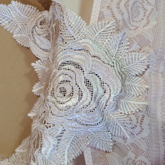 Floral Lace bra adjustable straps jewel closure 42 - Picture 6 of 8